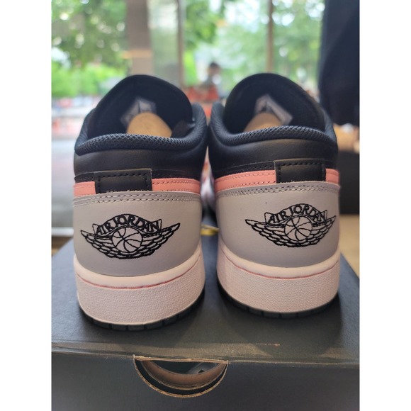 jordan 1 low white grey pink size 6.5Y - Picture 5 of 9